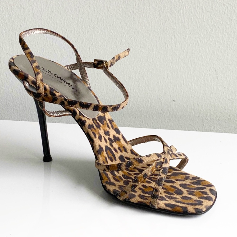 NWOT Dolce & Gabbana leopard open toe pumps SZ: 39